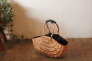 柳とレザーの舟形かごバッグ