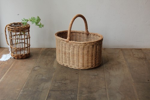 籐の手付きかごラタンワンハンドルバスケット