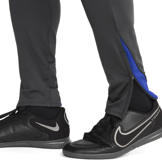Nike FC バルセロナ　ストライク　サード　セットアップ Nike FC バルセロナストライクサードセットアップ