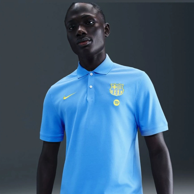 【日本未展開】 FCバルセロナ ザ・ナイキ ポロ 2.0 フォースキット （ユニバーシティブルー）