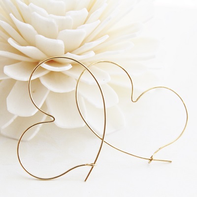 18金ゴールド-華奢シンプルピアス「デュプレーハートワイヤーフープピアス」