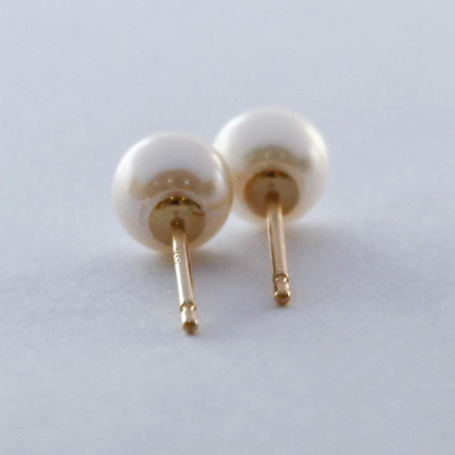 18金ゴールド-華奢シンプルピアス「リトルマーメイド淡水パール