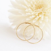18金ゴールド-華奢シンプルピアス「デュプレーワイヤーフープピアス」20mm