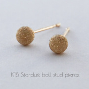 18金ゴールド-華奢シンプルピアス「スターダストボールスタッドピアス」