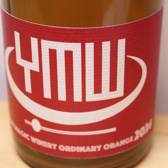 イエローマジックワイナリー　ORDINARY ORANGE
