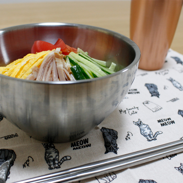 温かい料理は温かいまま 冷たい料理は冷たいまま 保温 保冷機能がうれしいステンレス二層構造の メタル丼 ミーニ