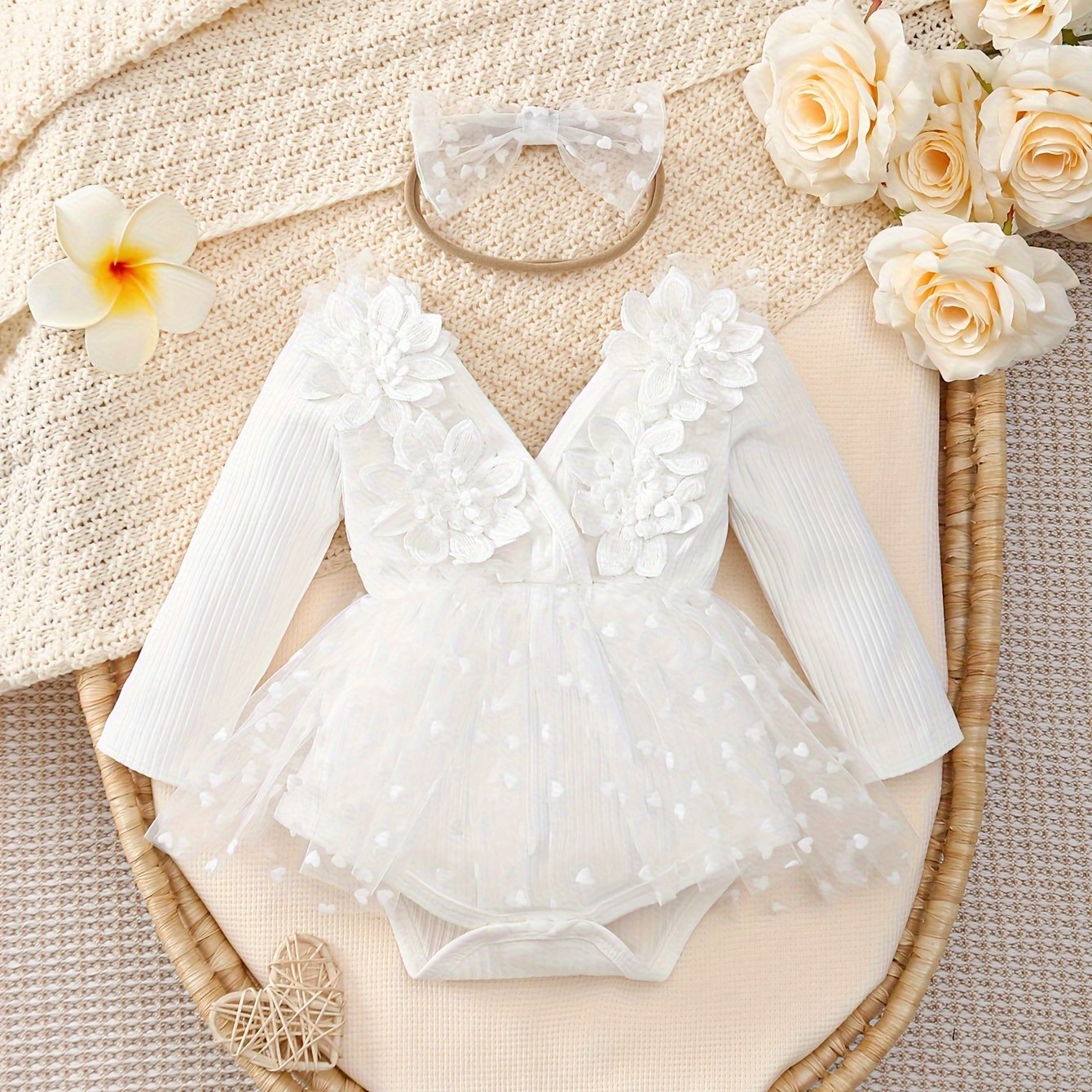 ニューボーンフォト 撮影小物 撮影衣装 ベビー衣装 2点セット ハートチュールスカートロンパース＆ヘッドバンド 長袖 Vネック ０～３歳