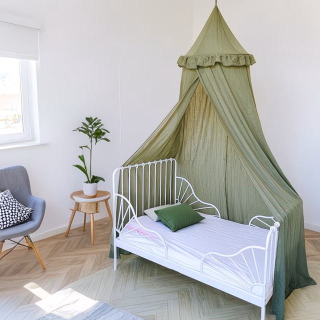 テント風グリーンキャノピー