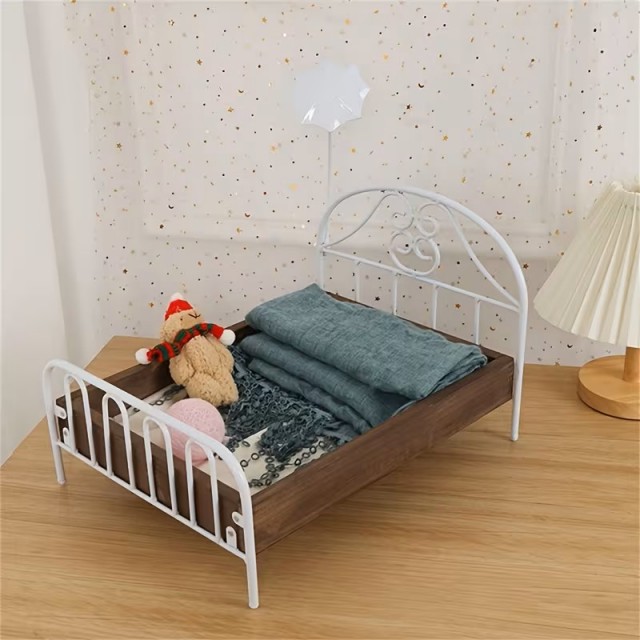 組み立て式レトロスタイルミニベッド