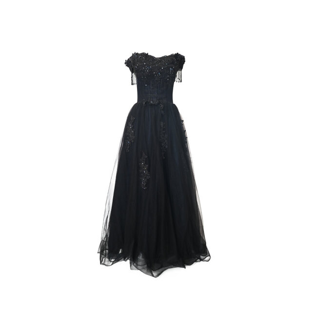 ビーズ輝くバックリボンのブラックオフショルダードレス