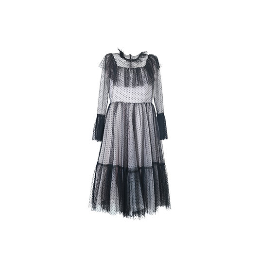 柔らかシアーたっぷりのミニドットブラックドレス