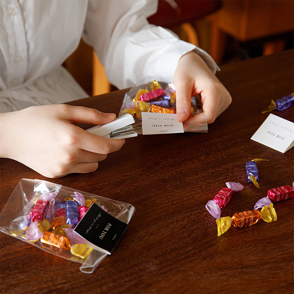 MIDORI XS Compact Stapler - White