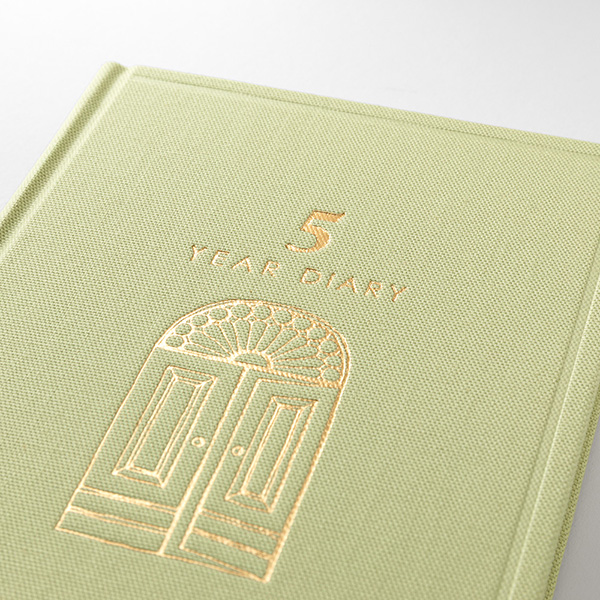 日記サイズと日記記入欄サイズ 楽天市場】10年日記 B5サイズ横書き1日4行 日付表示入り : 文具