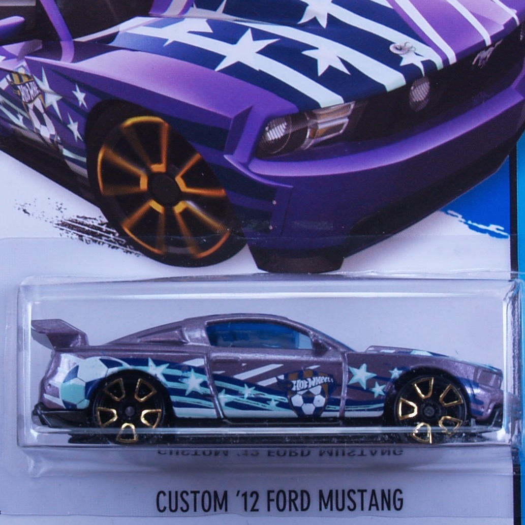 2014 HW CITY / Custom ’12 Ford Mustang (PPL) / カスタム '12 フォード マスタング