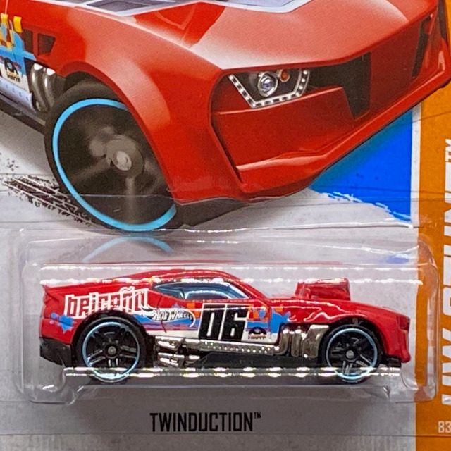 X1725_Twinduction_RED_02.jpg