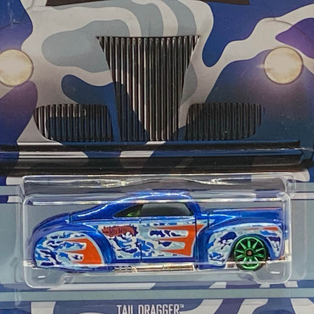 2016 HW Camouflage Series / Tail Dragger / テイル ドラッガー