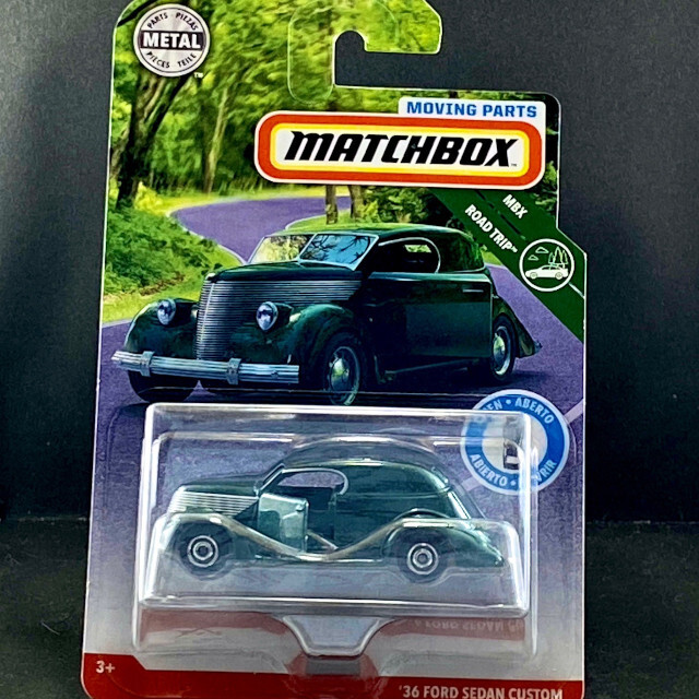 FWX21_36-Ford-Sedan-