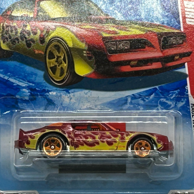 2010 HW Race World / Volcano / Hot Bird (Pontiac Firebird) USA Card?