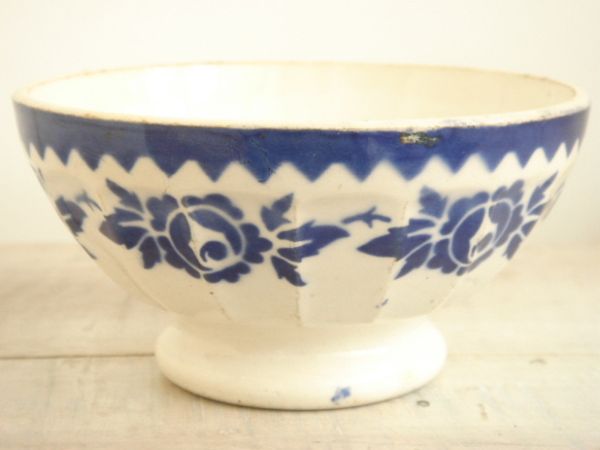 アンティークカフェオレボウル 青いバラ