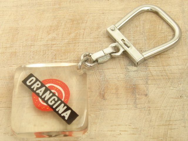 ブルボンキーホルダー ORANGINA