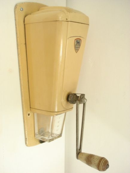 PEUGEOTプジョーコーヒーミル 壁掛け式