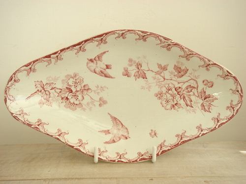 鳥の小さなオーバル皿 SAINT AMAND AUBEPINE