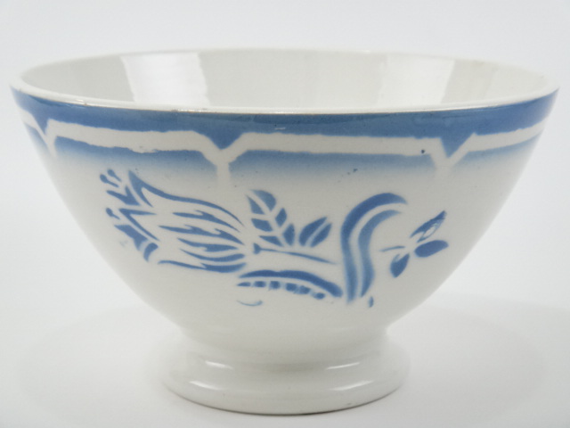 アンティークカフェオレボウル 花 SARREGUEMINES製