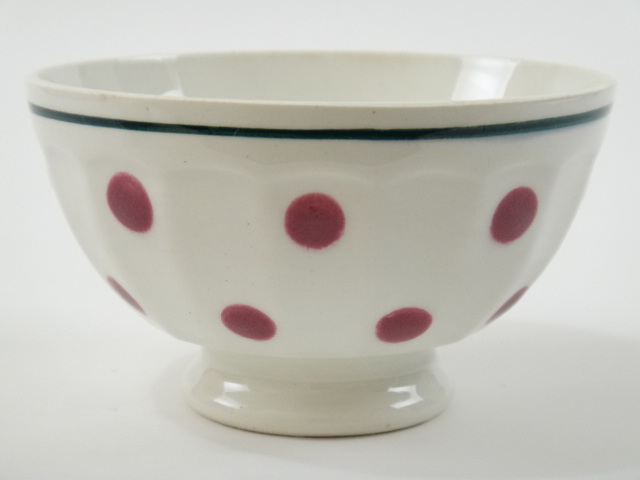 アンティーク カフェオレボウル 小 ピンクパープル 水玉 St.Amand製