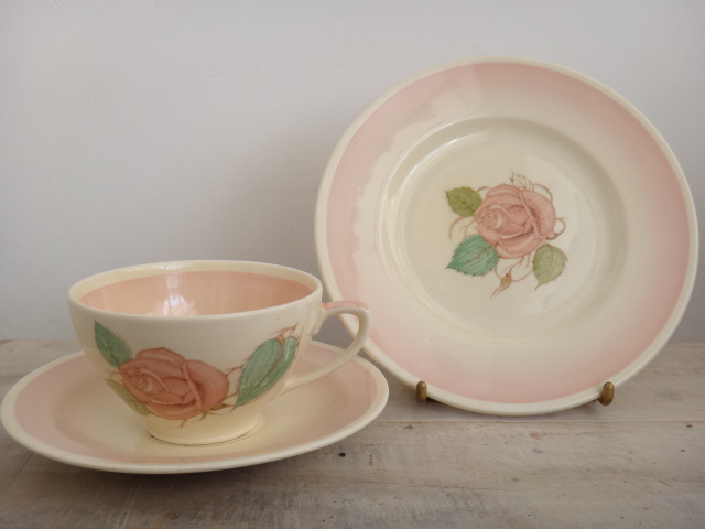 スージークーパー ピンク パトリシアローズ ティートリオ