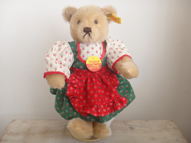 シュタイフ テディベア ダーンドル･ドレス Steiff Teddybear Dirndl Dress 28cmサイズ
