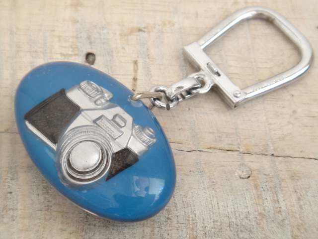 ブルボン キーホルダー Voigtlander カメラ フランス アンティーク