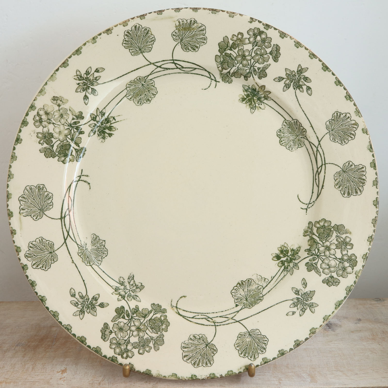 アンティークプレート ゼラニウム 皿 GERANIUM フランス サルグミンヌ製 U&C SARREGUEMINES