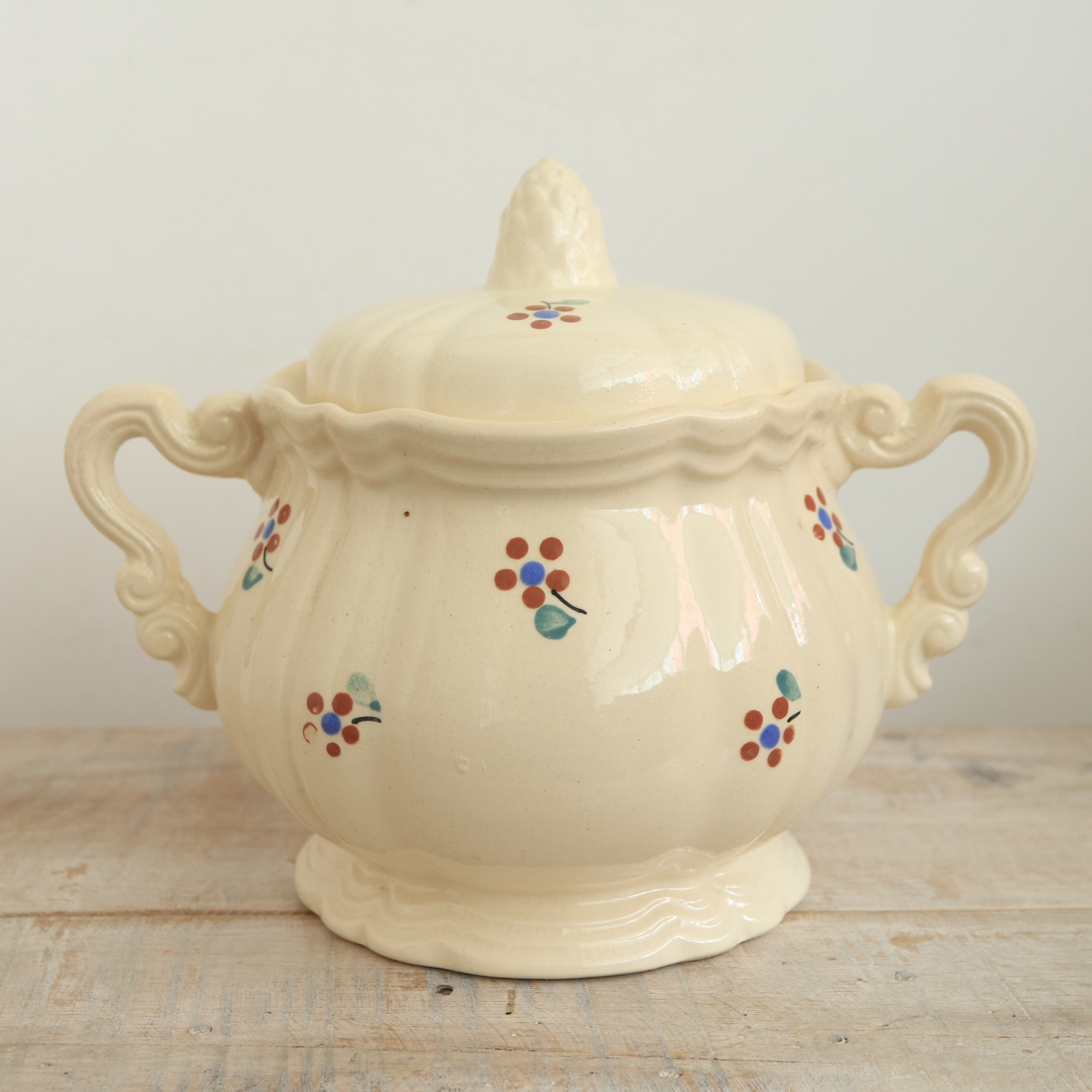 アンティーク シュガーポット シュクリエ 花リム 小花 サルグミンヌ フランス AROMANCHES Digoin & Sarreguemines France