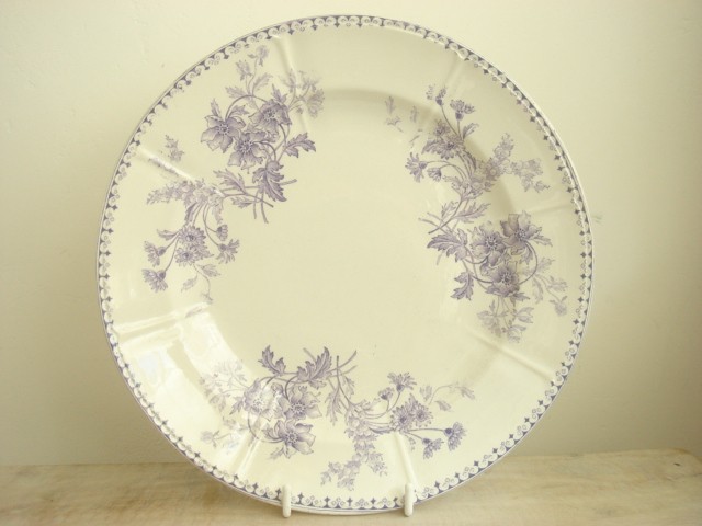 アンティーク皿 ELVIRE U&C SARREGUEMINES製