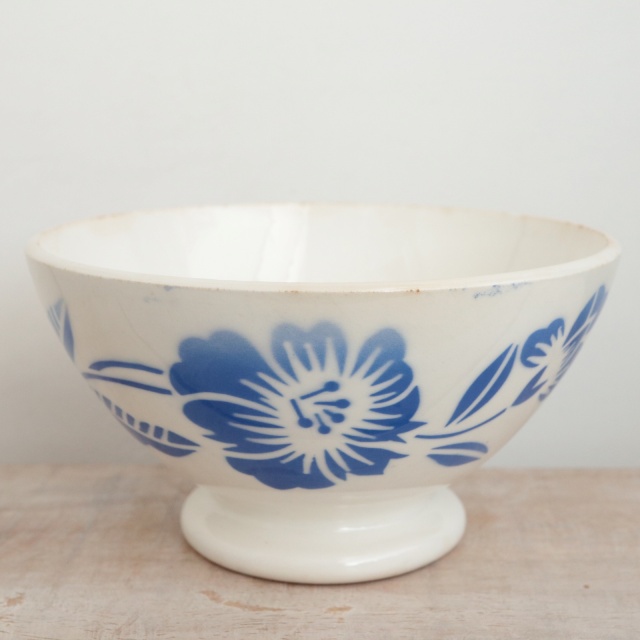 アンティーク カフェオレボウル ハイビスカス フランス ディゴワン製 DIGOIN