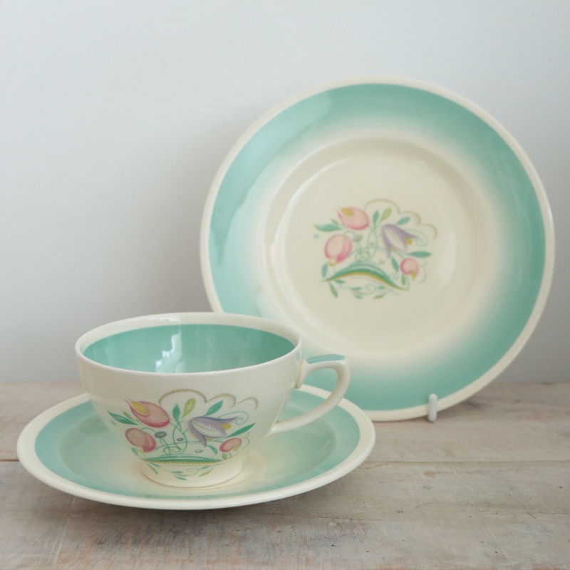 スージークーパー プランタン　グリーン　ティーセット スージークーパー ドレスデンスプレイ グリーン ティートリオ SUSIE COOPER
