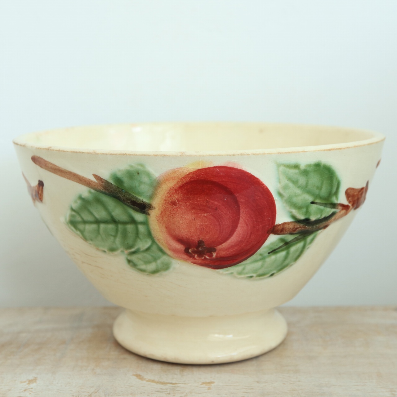 アンティーク カフェオレボウル リンゴ バルボティーヌ フランス ショワジールロワ製 Choisy le Roi