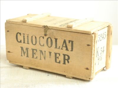 CHOCOLAT MENIERの木箱