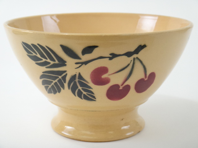 アンティーク カフェオレボウル チェリー BADONVILLER製