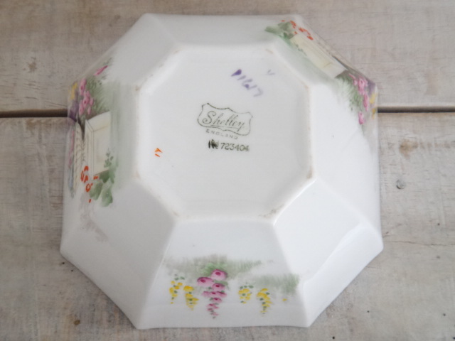 シェリー ガーデンウルン シュガーボウル SHELLEY GARDEN URN