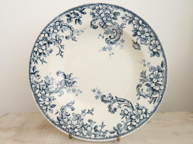 フランス アンティーク 深皿 ワイルドローズ Choisy le Roi製 Wild Rose