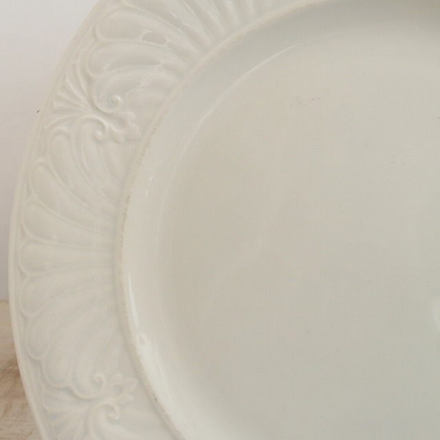 アンティーク皿 モントロー レリーフ Creil et Montereau