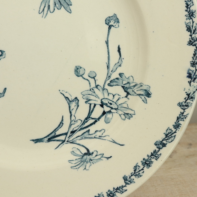 ⚠️数日間出品　アンティーク　リュネヴィルのりんごの花のデザート皿 りんごのお花柄デザートプレート♪ 20.5㎝ K&G Luneville