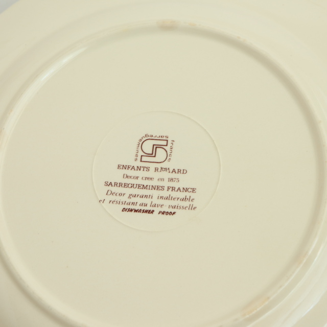 ENFANTS RICHARD ヴィンテージ プレート 皿 フランス サルグミンヌ製 SARREGUEMINES