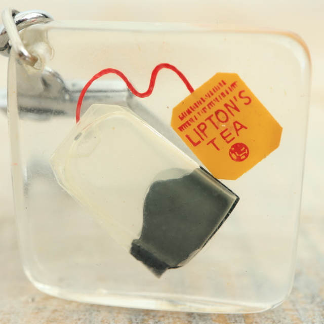 ブルボンキーホルダー 紅茶のリプトン ティーバッグ THE LIPTON