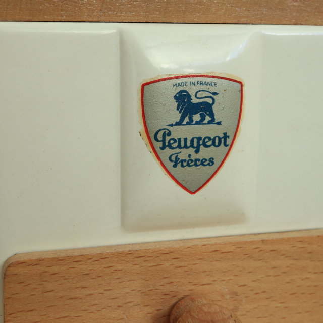 プジョー ビンテージ コーヒーミル ホワイト PEUGEOT