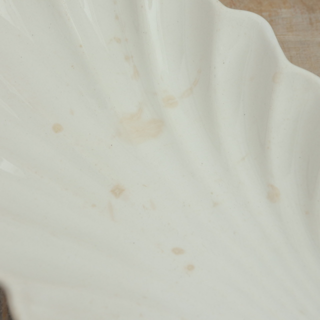 アンティーク ラヴィエ シェル皿 フランス サルグミンヌ製 OPAQUE DE