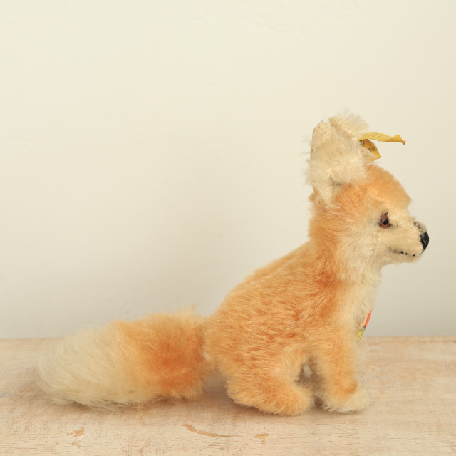 シュタイフ　ヴィンテージ アンティーク　Xorry キツネ　ぬいぐるみ　中古品 シュタイフ ヴィンテージ アンティーク Xorry キツネ ぬいぐるみ