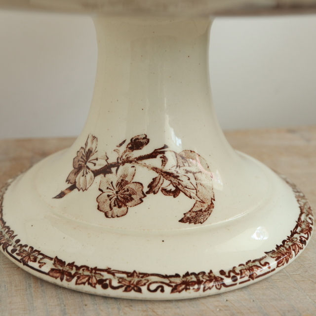 時の色香が美しいコンポティエ　エミールブルジョワ　フランスアンティーク アンティーク コンポティエ フランス Emile bourgeois GRAND DEPOT