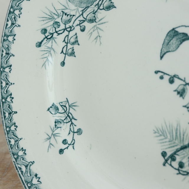 アンティーク プレート スズラン デザート皿 MUGUET フランス サンタマン製 ST.AMAND AMANDINOISE